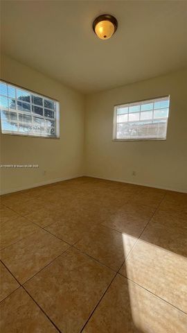 353 SW 19th Ave, Fort Lauderdale, FL 33312