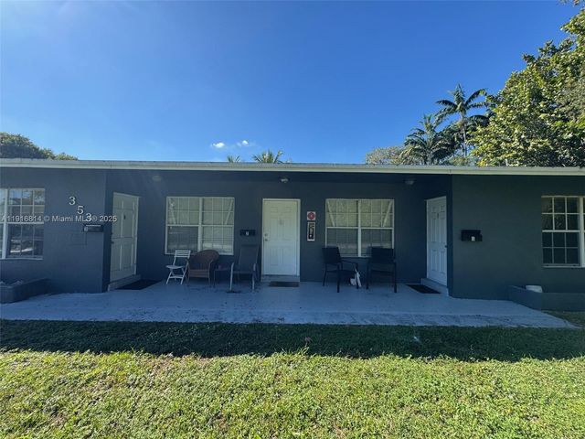 353 SW 19th Ave, Fort Lauderdale, FL 33312