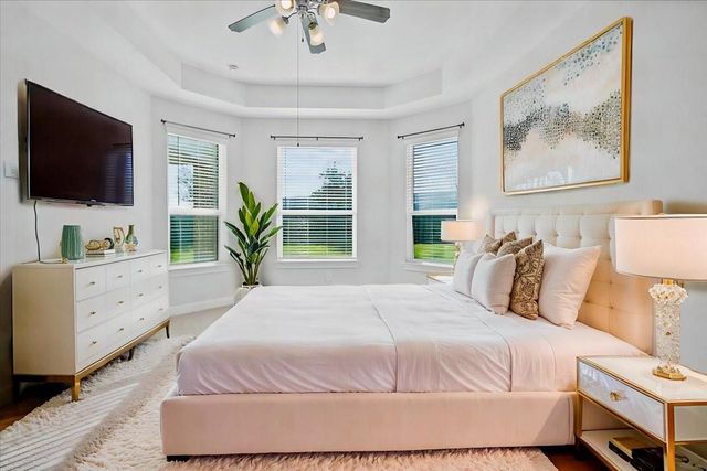 13814 Russell Court, Mont Belvieu, TX 77523