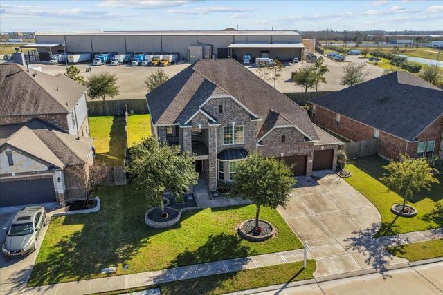 13814 Russell Court, Mont Belvieu, TX 77523