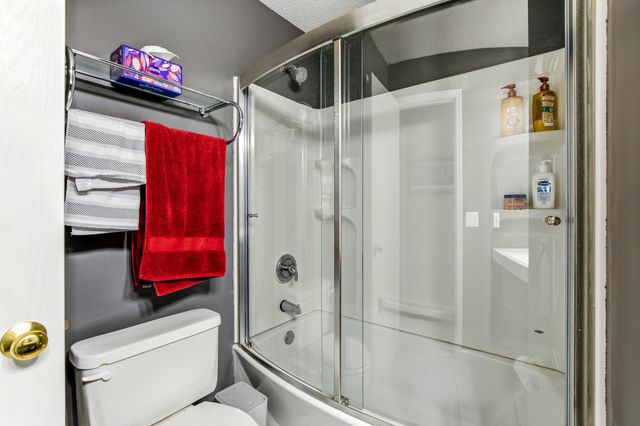 11512 Elmwood Avenue N, Champlin, MN 55316