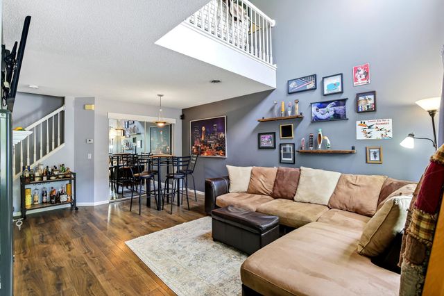 11512 Elmwood Avenue N, Champlin, MN 55316