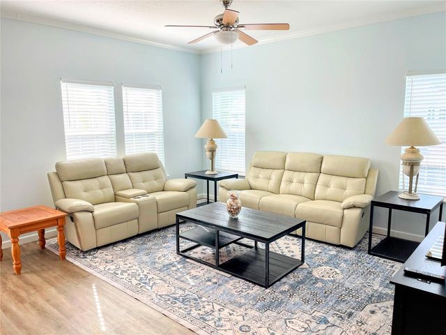 612 CAREFREE, Venice, FL 34285