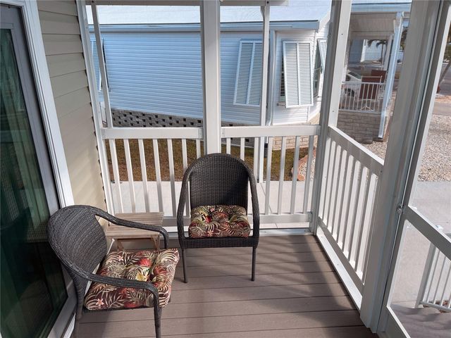 612 CAREFREE, Venice, FL 34285