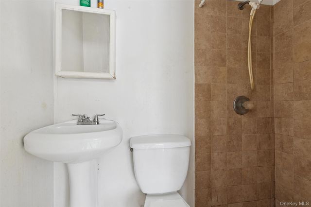 103 W Yaphank Road, Coram, NY 11727