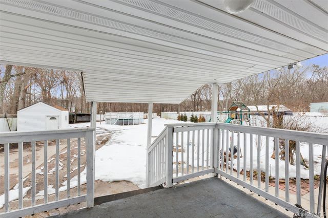 103 W Yaphank Road, Coram, NY 11727