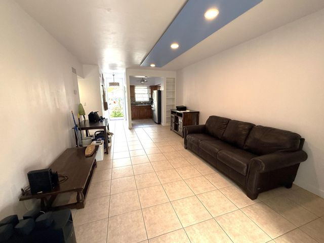 6560 Winfield Boulevard 102, Margate, FL 33063