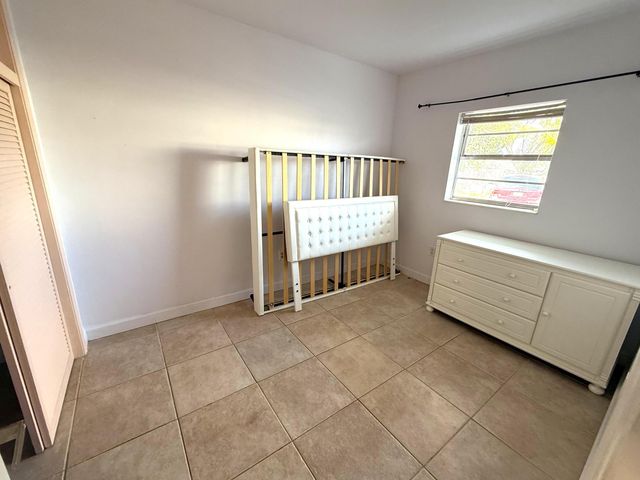 6560 Winfield Boulevard 102, Margate, FL 33063