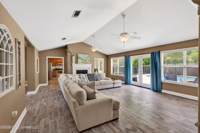 10331 Maple Cove, Ocean Springs, MS 39565