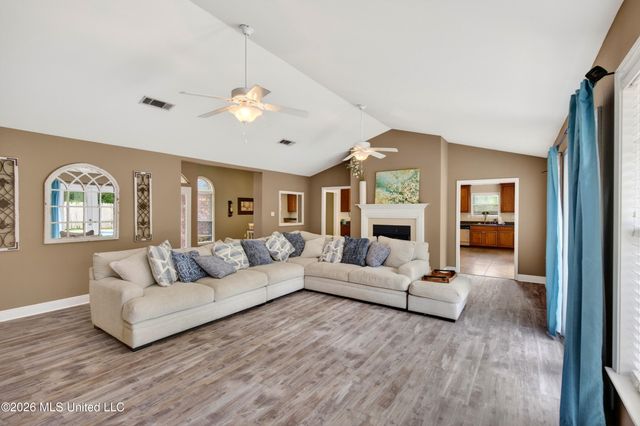 10331 Maple Cove, Ocean Springs, MS 39565
