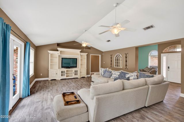 10331 Maple Cove, Ocean Springs, MS 39565
