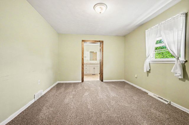 312 Cedar Street, Wayland, MI 49348
