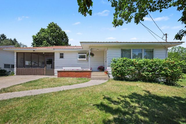 312 Cedar Street, Wayland, MI 49348