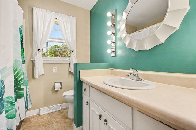 312 Cedar Street, Wayland, MI 49348