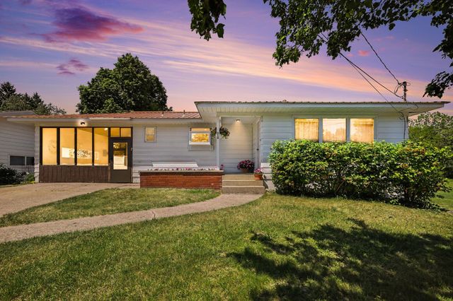 312 Cedar Street, Wayland, MI 49348