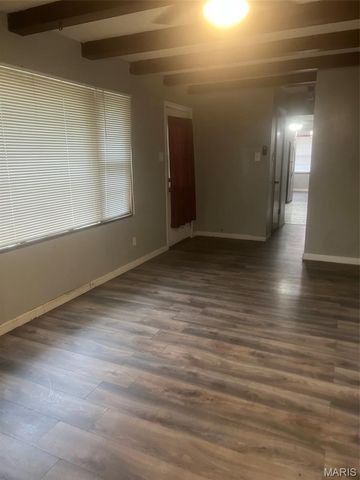 6144 Evergreen Boulevard, Berkeley, MO 63134