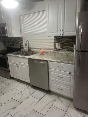 6144 Evergreen Boulevard, Berkeley, MO 63134