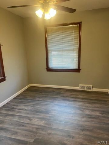 6144 Evergreen Boulevard, Berkeley, MO 63134