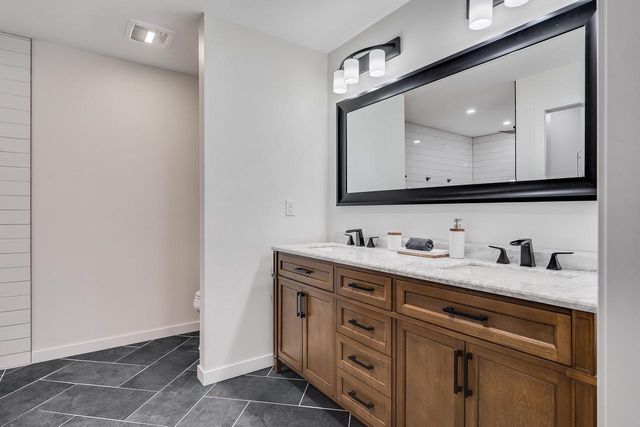 16648 S Main STREET, Galesville, WI 54630