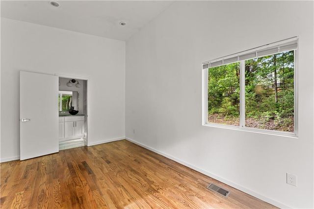 1092 Hillcrest Drive SE, Atlanta, GA 30316