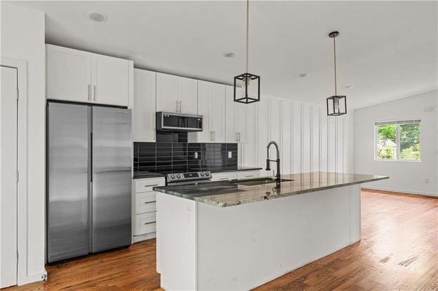 1092 Hillcrest Drive SE, Atlanta, GA 30316