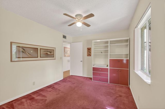 228 Pine Hov Circle C-1, Greenacres, FL 33463