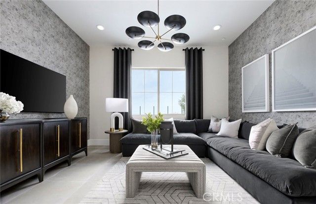 11826 Canoga Avenue, Chatsworth (los Angeles), CA 91311