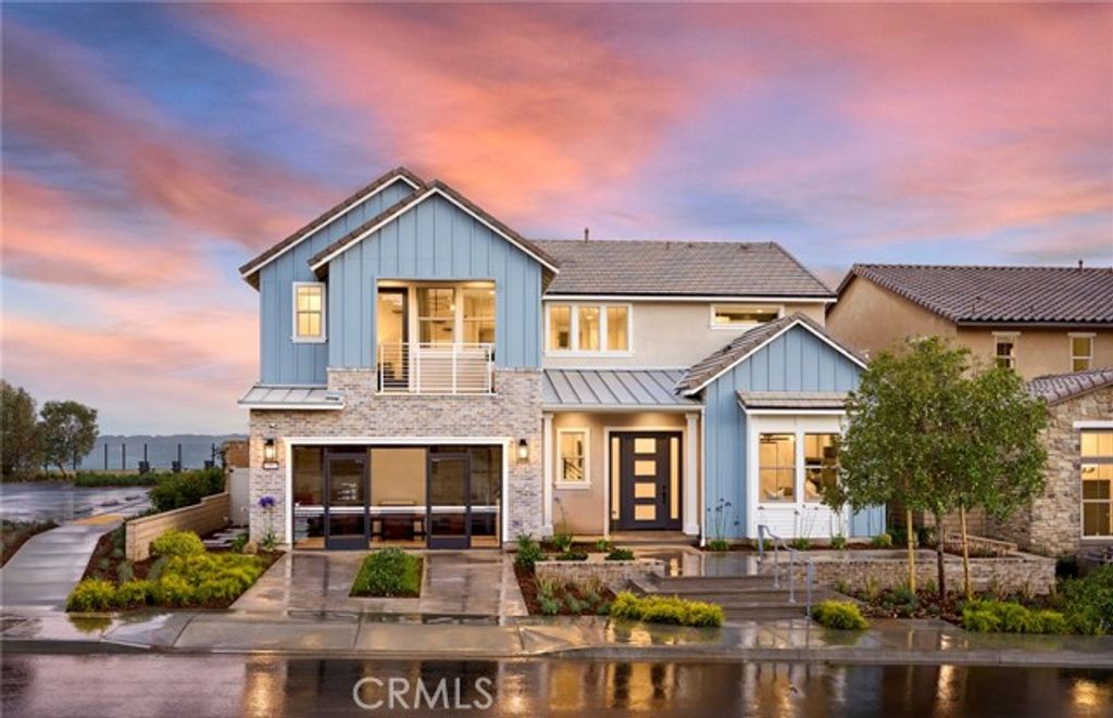 11826 Canoga Avenue, Chatsworth (los Angeles), CA 91311