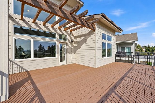 6815 S Blackwing Ct, Spokane, WA 99224
