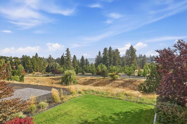 6815 S Blackwing Ct, Spokane, WA 99224