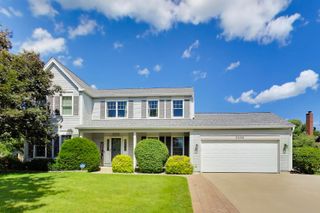 2446 Lawson Boulevard, Gurnee, IL 60031