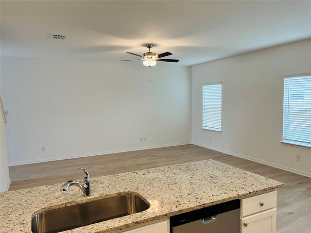 409 Silent Meadow RUN, Maxwell, TX 78656