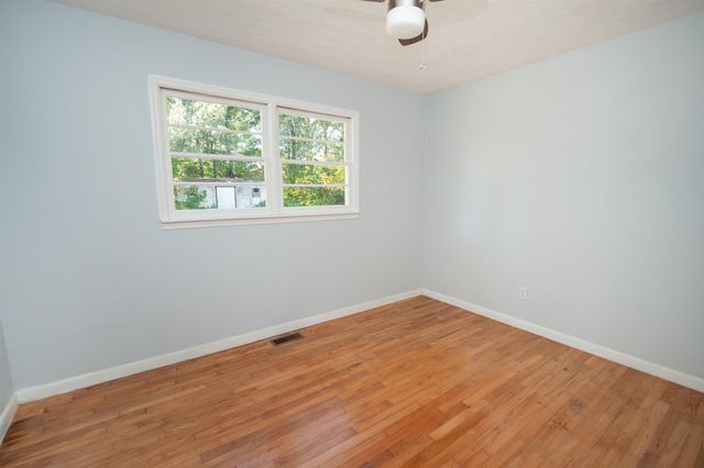 157 Sunset Drive, Cowpens, SC 29330