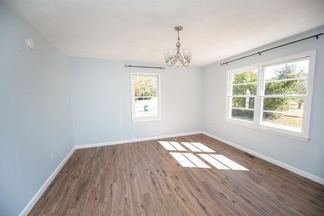 157 Sunset Drive, Cowpens, SC 29330
