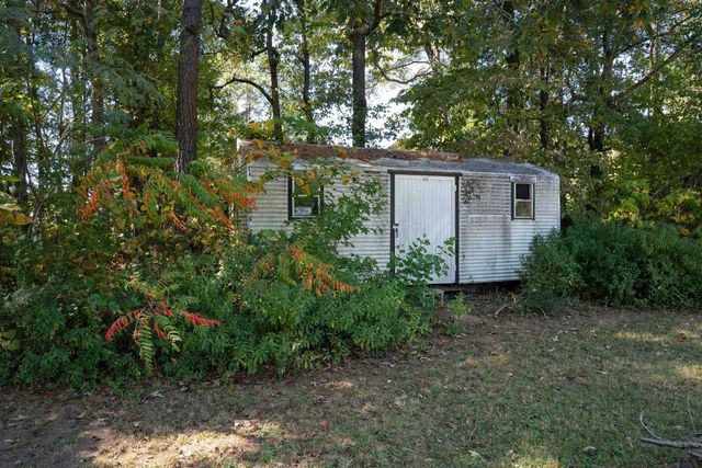 157 Sunset Drive, Cowpens, SC 29330