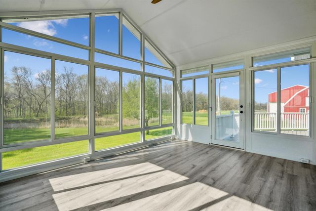 5141 25th Ave, Brandon, IA 52210