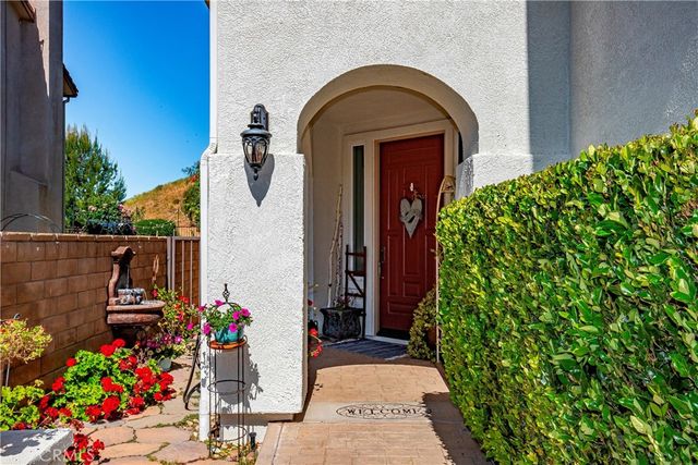 29161 Harmony Way, Saugus, CA 91390