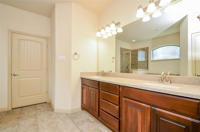 11014 Sir Alex Drive, Tomball, TX 77375