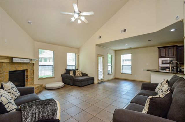 11014 Sir Alex Drive, Tomball, TX 77375