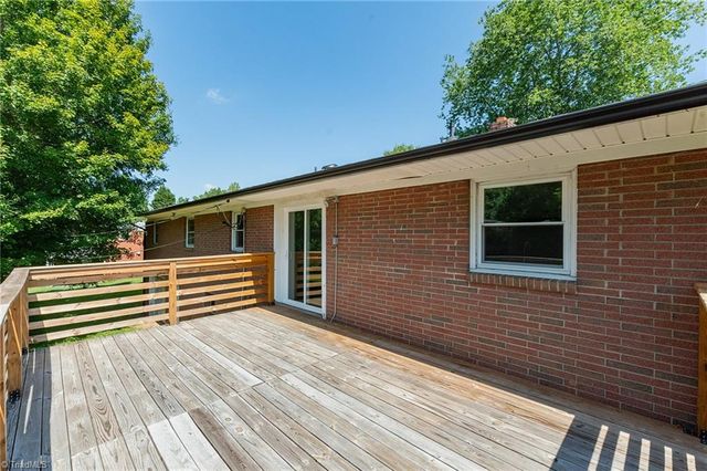 1719 E Center Street Extension, Lexington, NC 27292