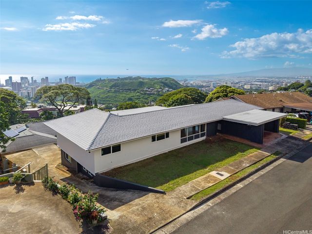 2641 Aaliamanu Place, Honolulu, HI 96813