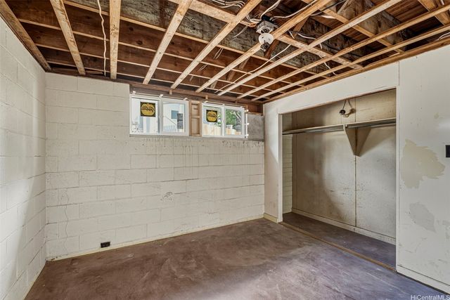 2641 Aaliamanu Place, Honolulu, HI 96813