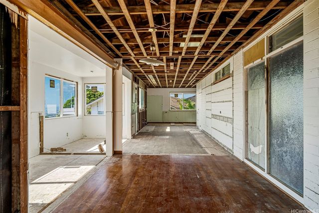 2641 Aaliamanu Place, Honolulu, HI 96813