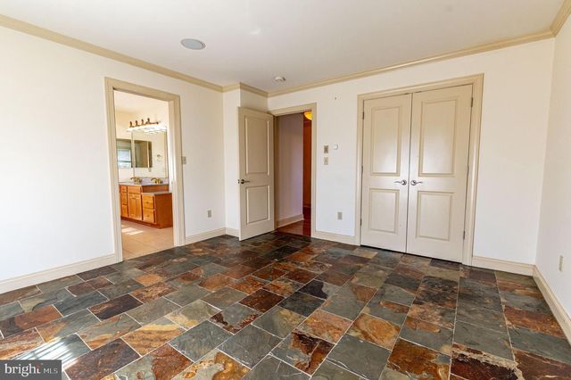 49 CREST BLVD, Easton, PA 18045