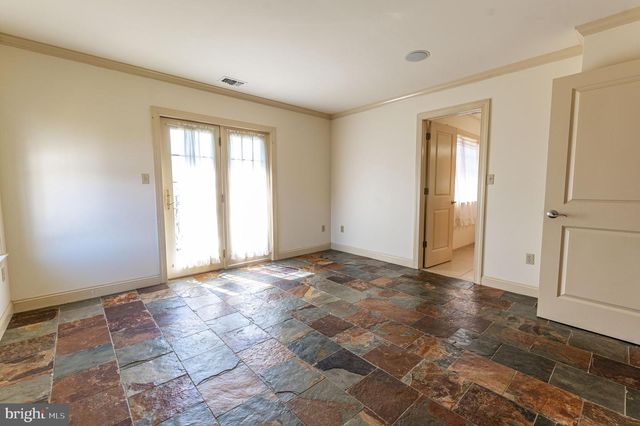 49 CREST BLVD, Easton, PA 18045