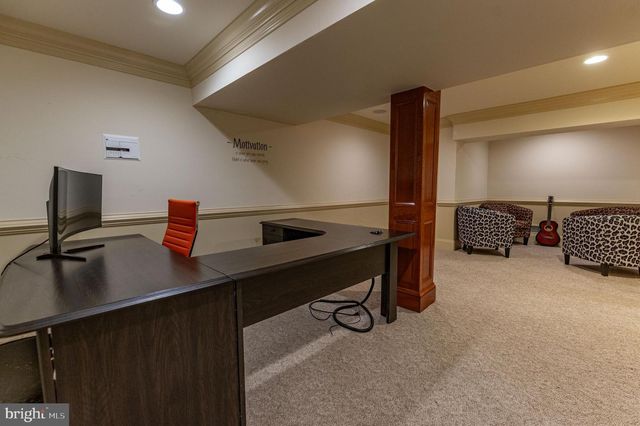 49 CREST BLVD, Easton, PA 18045