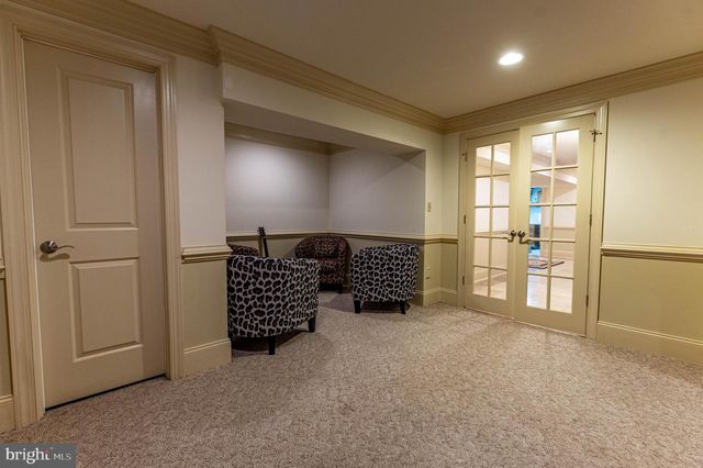 49 CREST BLVD, Easton, PA 18045