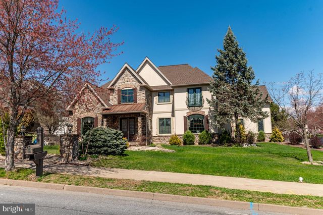 49 CREST BLVD, Easton, PA 18045