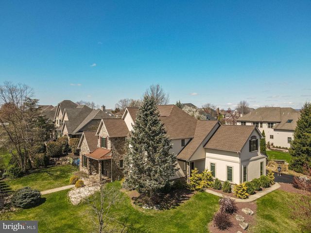 49 CREST BLVD, Easton, PA 18045