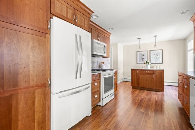 13 Mills Point 13, Middleton, MA 01949